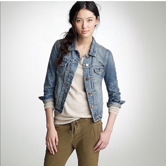 🖤JCREW Classic Denim Jacket, Medium Wash, size M